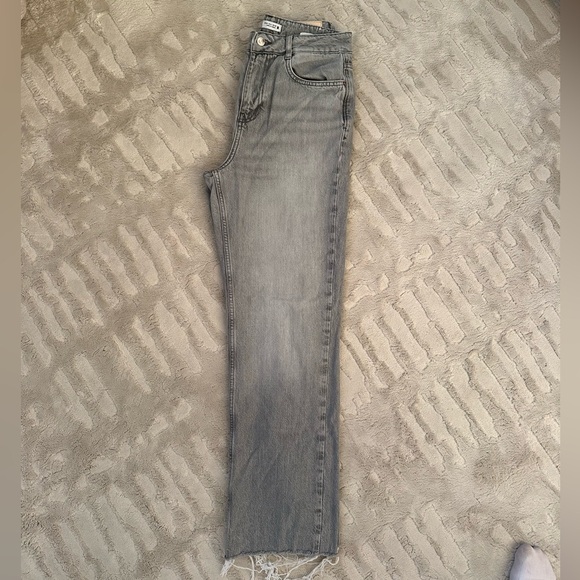 Zara High Rise Straight Leg Jeans - Picture 4 of 6